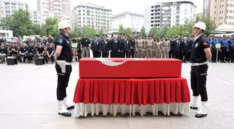 Diyarbakır'da hayatını kaybeden emniyet müdürü memleketine uğurlandı