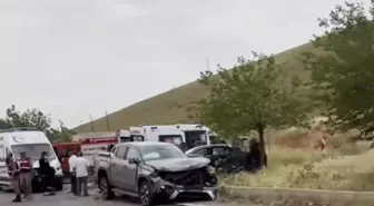 Diyarbakır'da Trafik Kazası: 1 Ölü, 3 Yaralı