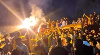 Galatasaray'ın Şampiyonluğu Tavşanlı'da Coşkuyla Kutlandı