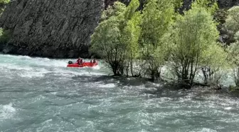 Munzur Nehri'nde Akıntıya Kapılan Kişi Kurtarıldı