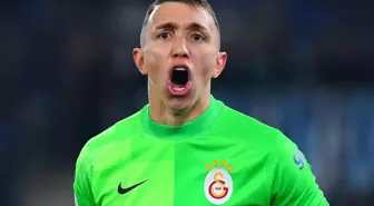 Muslera şampiyonluk maçında penaltı attı