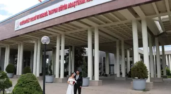 Irak'ta gazi olan Uzman Çavuş Aziz Çınar, tedavi gördüğü hastanede evlendi