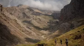 Aladağlar'da dağcılar ceset buldu