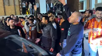 Galatasaray'ın Şampiyonluğu Avcılar'da Coşku ve Gerilim Yaratır