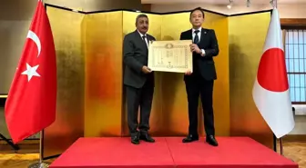 AFAD Aydın İl Müdürü Yalçın Mumcu'ya Japonya İmparatorluk Nişanı