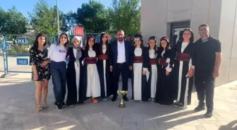 Hakkari'nin Halk Oyunları Kulüpleri Bölge Şampiyonu Oldu