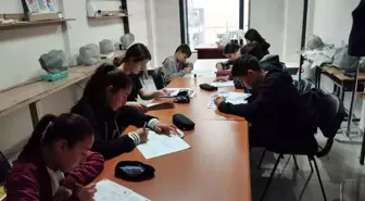 Karacasu'da LGS'ye Hazırlanan Öğrencilere Etüt Desteği