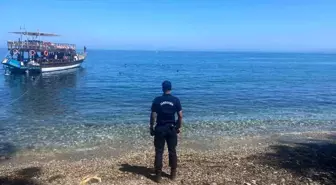 Kuşadası'nda Yasaklı Alanda Bulunan 8 Kişiye 23 Bin TL Ceza