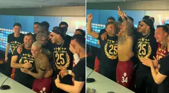 Okan Buruk'u istifaya davet ettiler! İşte futbolcuların basın toplantısını bastığı anlar