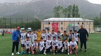 Gevaş'ta 3. Geleneksel Futbol Turnuvası'nın Şampiyonu Özalp Gençlikspor Oldu