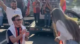 Galatasaray Şampiyonluğunu Evlilik Teklifi ile Kutladılar