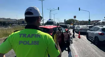 Uşak'ta Zincirleme Trafik Kazası: 7 Yaralı