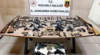 Kocaeli'de Ruhsatsız Silah Operasyonu: 18 Silah Ele Geçirildi