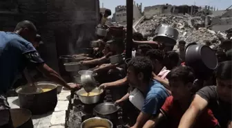Gazze'de Kıtlık Uyarısı ve İnsani Kriz Derinleşiyor