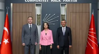 DEM Parti, CHP'yi ziyaret etti! Özgür Özel'den Bahçeli'nin 'komisyon' çağrısına destek