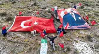 Emirdağ Gençlik Merkezi'nden Anlamlı Proje: 'Önce Vatan' Yazısı