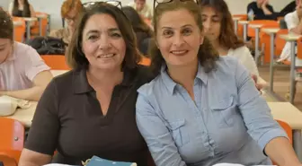 İkinci Baharında Üniversiteye Giden İki Arkadaşın Hayal Projesi