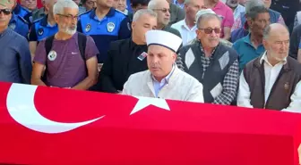 Kalp Krizi Geçiren Denizli Polisi Tarık Gündoğdu Hayatını Kaybetti