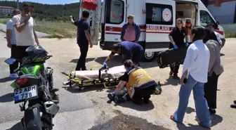 Edirne'de Motosiklet ve Otomobil Çarpıştı: Bir Yaralı