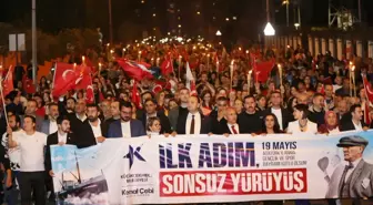 Küçükçekmece'de 19 Mayıs Coşkusu: Gençlik Yürüyüşü ve Kutlamalar