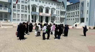Mesleki ve Teknik Anadolu Lisesi'nde Velilerle Eğlenceli Buluşma