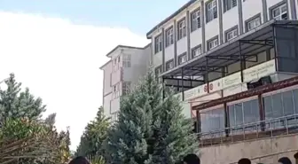 Adıyaman'da Lise Binasında Yangın Korkuttu
