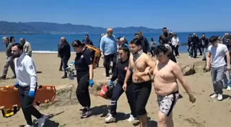 Ordu'da Denizde Boğulma Tehlikesi Geçiren 3 Lise Öğrencisi Hastaneye Kaldırıldı