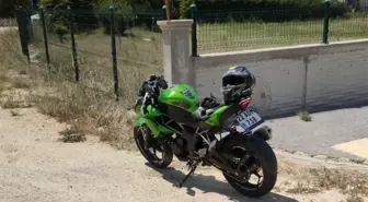 Edirne'de Motosiklet Kazası: Genç Sürücü Yaralandı