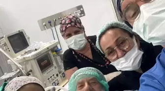 Usta Oyuncu Ahmet Mekin Kalça Kırığı Ameliyatı Geçirdi