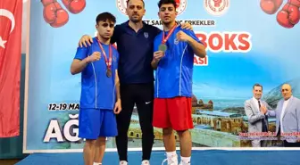 Aydınlı Sporculardan Boks Şampiyonasında İki Madalya