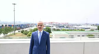 Ulaştırma Bakanı Uraloğlu, Şian Port Lojistik Merkezi'ni Ziyaret Etti