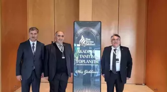 Zonguldak Bülent Ecevit Üniversitesi Rektörü İlim Yayma Ödülleri Toplantısında