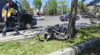 Kayseri'de Motosiklet Kazası: İki Yaralı