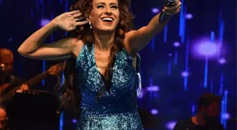 Yıldız Tilbe'den şaşırtan Maradona çıkışı: Bugün öğrendim çok şaşırdım