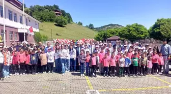 Yukarı Taşçılı Ortaokulu'nda TÜBİTAK Bilim Fuarı Düzenlendi