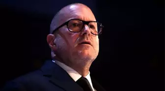 OpenAI, Jony Ive ile Donanım Alanına Giriş Yapıyor