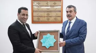 Mali Eğitim Bakanı Türkiye ile Moritanya Arasındaki İlişkileri Güçlendirmek İçin Görüştü