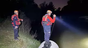 Sakarya'da Nehre Düşen Adamın Cansız Bedeni Bulundu