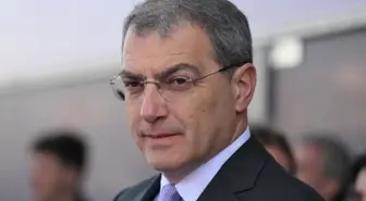 Damien Comolli'den açıklama: Opsiyonunu kullanmayacağız, Fenerbahçe'ye dönecek''