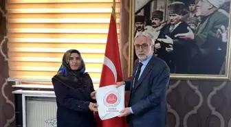 Erzurum'da Kadın Din Görevlileri Arası Hafızlık ve Kur'an Yarışması Düzenlendi