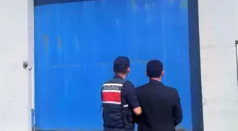 Aranan Şahıs Jandarma Tarafından Yakalandı