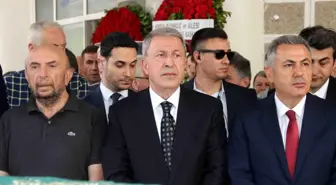 Hulusi Akar'ın Kayınvalidesi Türkan Samur Son Yolculuğuna Uğurlandı