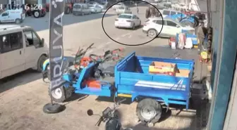 Hatay'da Çocuğa Otomobil Çarptı: Kaza Anı Kamerada