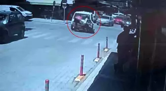 Antalya'da Trafik Kazası: Motosiklet Sürücüsü Yaralandı