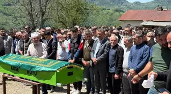 Ordu'da denizde boğularak hayatını kaybeden lise öğrencisi toprağa verildi