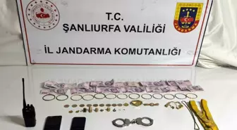 Şanlıurfa'da Dolandırıcılık Operasyonu: 2 Şüpheli Yakalandı
