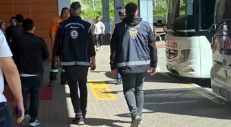 Türkiye Genelinde Göçmen Kaçakçılığına Yönelik Operasyon: 49 Organizator Yakalandı