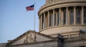 California'da Benzinli Araç Satışı Yasağı Senato Tarafından Engellendi