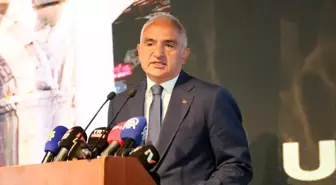 Bakan Ersoy: Temel hedef, 81 ilde 12 ay turizm
