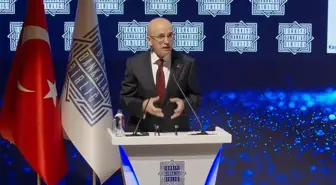 Bakan Şimşek: Yıl sonu enflasyonun tahmin aralığı içerisinde gerçekleşeceğine samimi bir şekilde inanıyoruz